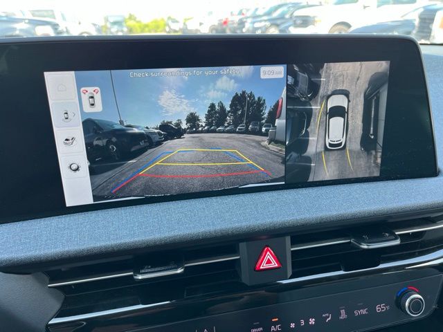 2023 Kia EV6 Wind — photo 26 of 32