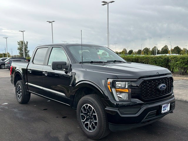 2023 Ford F-150 XL — photo 3 of 17