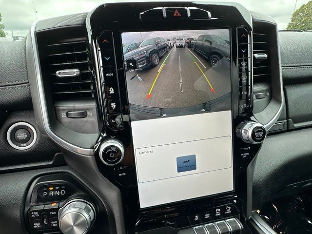 2023 Ram 1500 Laramie — photo 23 of 25
