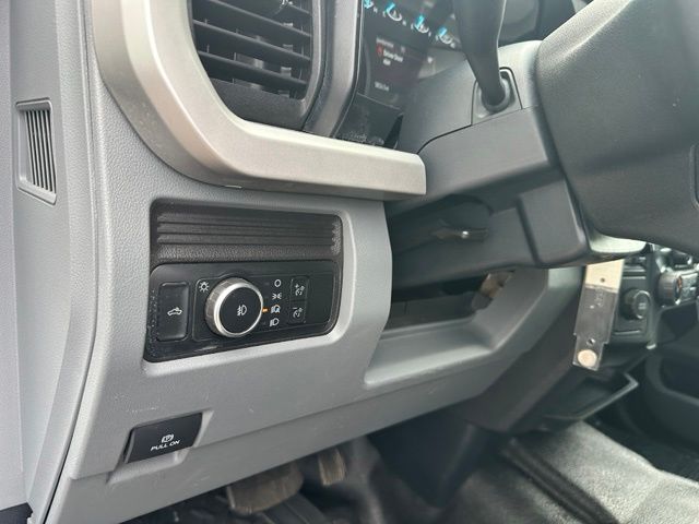 2024 Ford F-550SD XL — photo 16 of 24