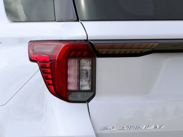 2027 Ford Explorer Platinum — photo 22 of 54