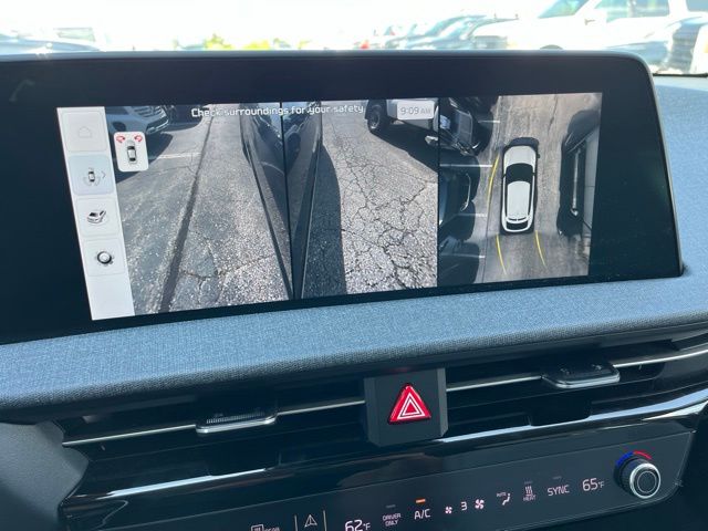 2023 Kia EV6 Wind — photo 27 of 32