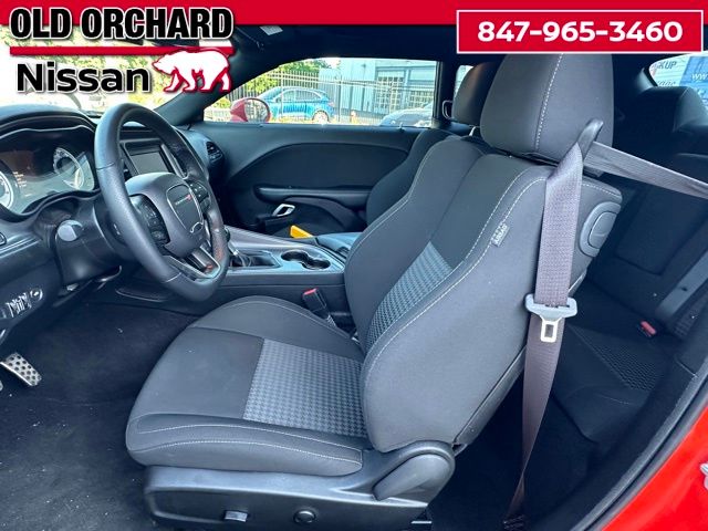 2023 Dodge Challenger R/T — photo 13 of 23