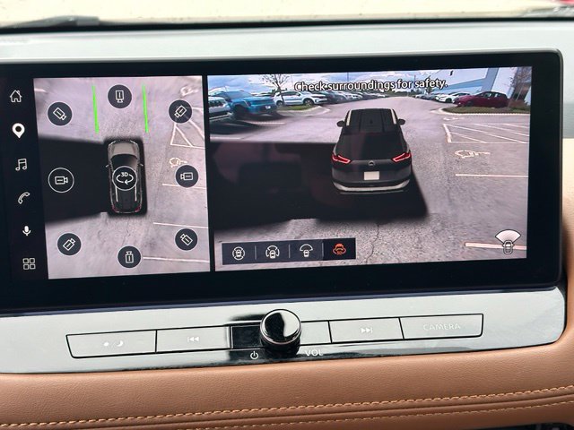 2024 Nissan Rogue Platinum — photo 34 of 38