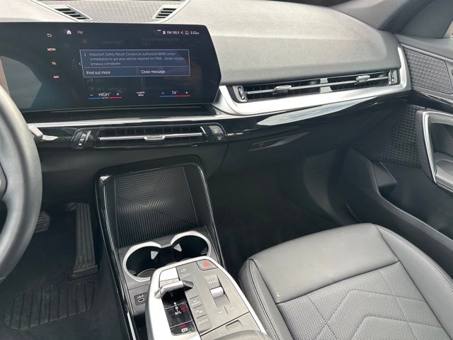 2023 BMW X1 xDrive28i — photo 16 of 28