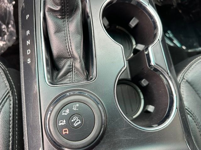 2019 Ford Explorer Limited — photo 24 of 33