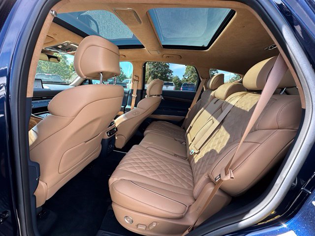 2024 Genesis GV80 3.5T — photo 17 of 40