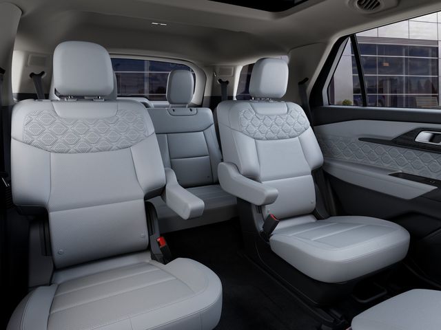 2027 Ford Explorer Platinum — photo 12 of 54
