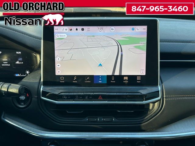 2023 Jeep Compass Limited — photo 16 of 22