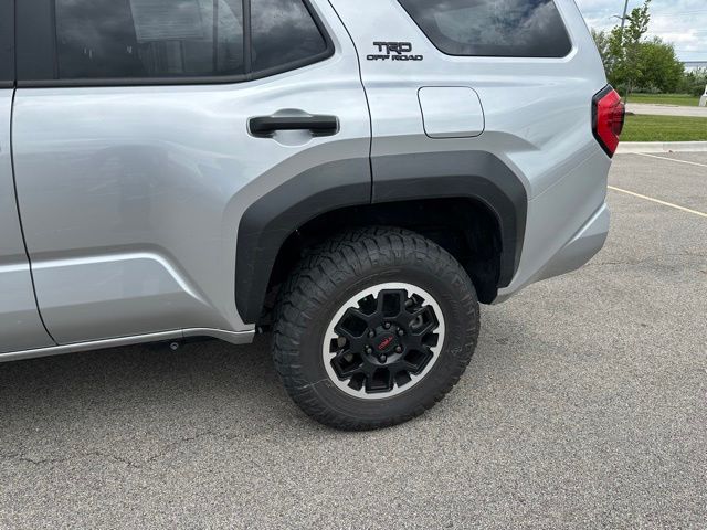 2025 Toyota 4Runner TRD Off-Road Premium — photo 8 of 30