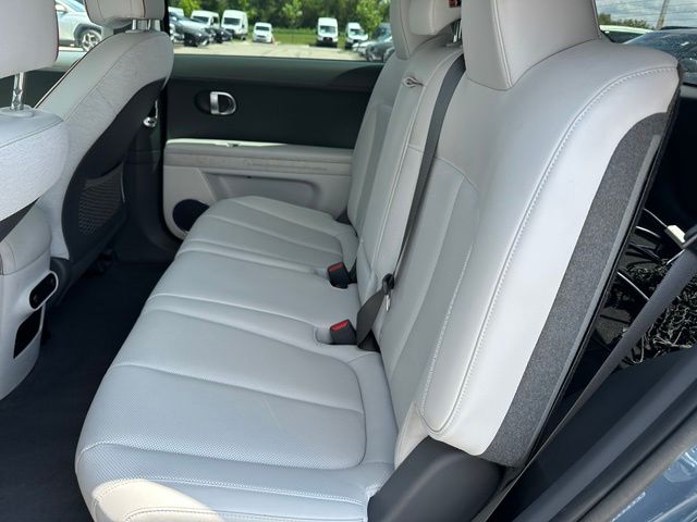 2023 Hyundai IONIQ 5 SEL — photo 11 of 25