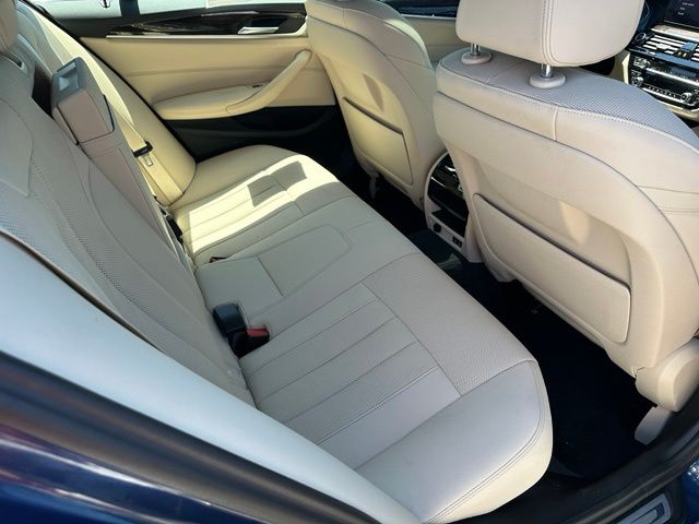 2023 BMW 5 Series 530i xDrive — photo 13 of 42