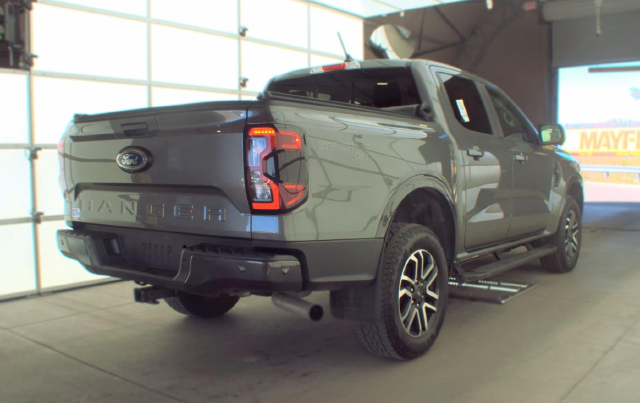 2024 Ford Ranger Lariat — photo 3 of 9