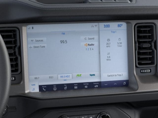 2026 Ford Bronco Outer Banks — photo 15 of 57