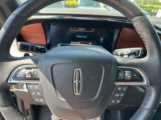 2022 Lincoln Navigator Reserve — photo 37 of 38