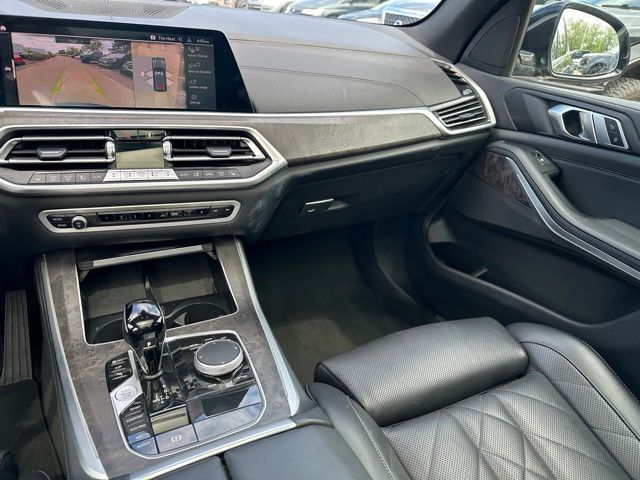 2023 BMW X5 xDrive40i — photo 18 of 28
