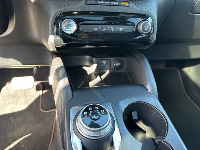 2023 Ford Escape ST-Line Select — photo 24 of 33
