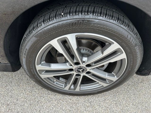 2022 Mercedes-Benz E-Class E 350 — photo 7 of 31