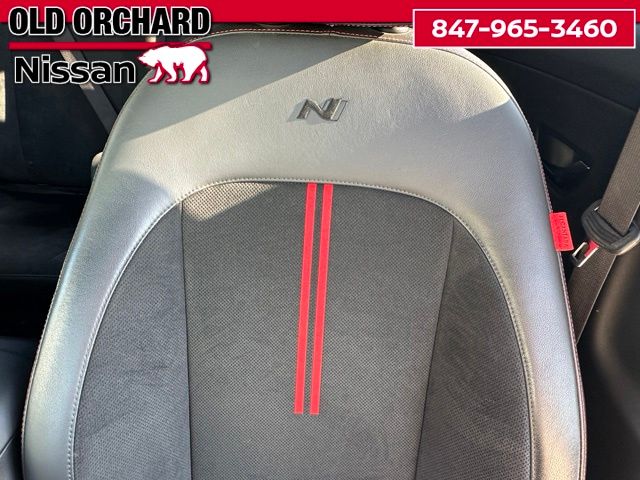 2024 Hyundai Kona N Line — photo 13 of 24
