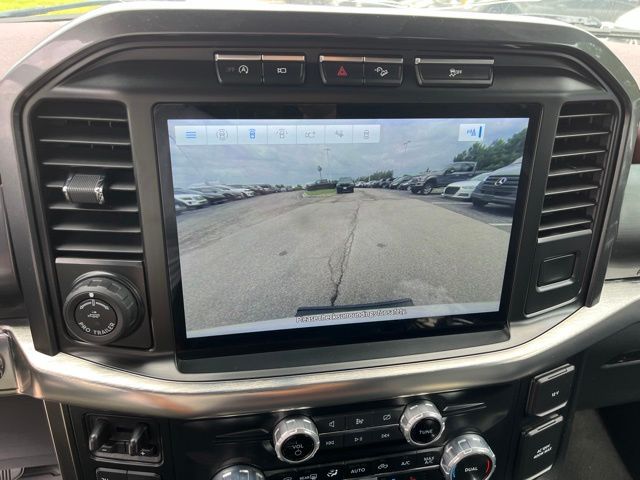 2023 Ford F-150 Lariat — photo 25 of 30