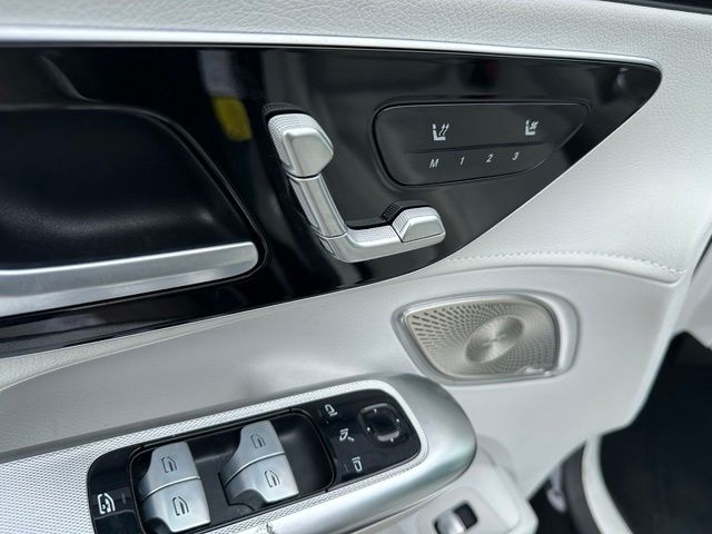 2023 Mercedes-Benz EQE 350 Sedan — photo 22 of 33