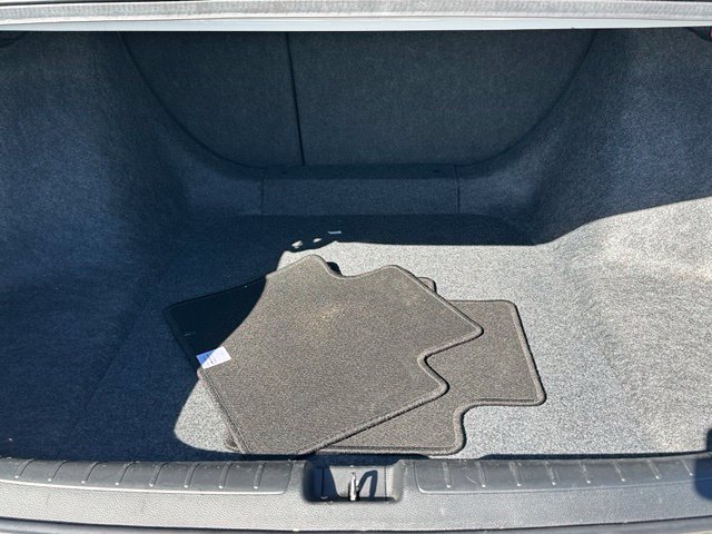 2020 Honda Accord Touring 2.0T — photo 10 of 29