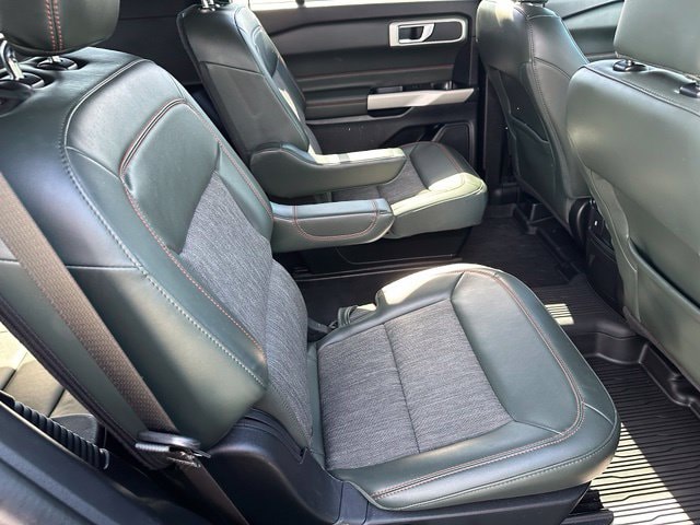 2022 Ford Explorer Timberline — photo 13 of 32