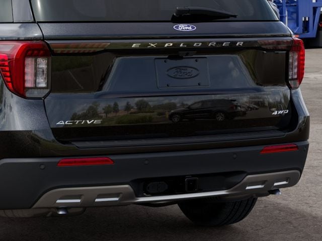 2027 Ford Explorer Active — photo 23 of 53