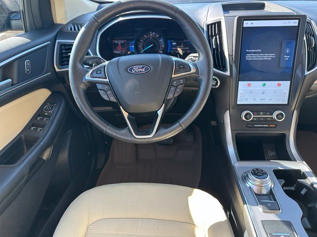 2021 Ford Edge SEL — photo 11 of 25