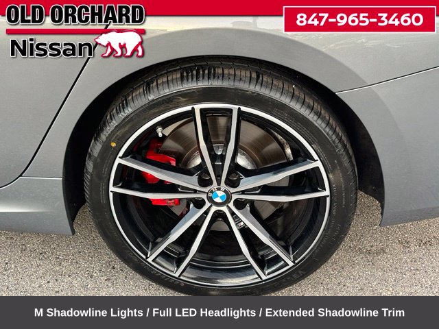 2024 BMW 3 Series 330i xDrive — photo 10 of 23