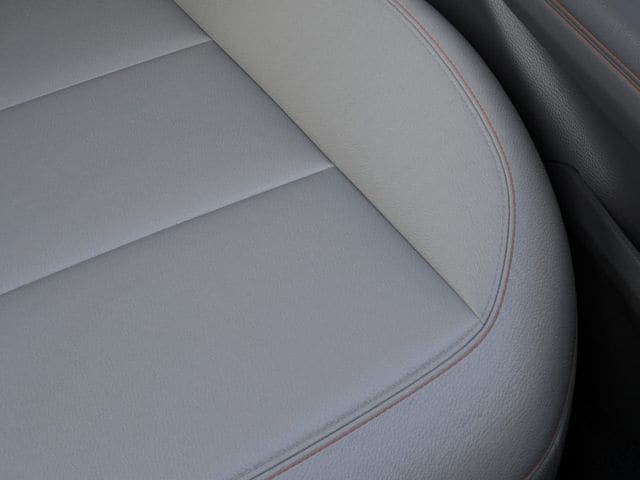 2026 Ford Explorer Active — photo 17 of 54