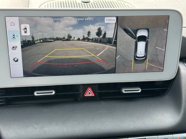2023 Hyundai IONIQ 5 Limited — photo 27 of 38