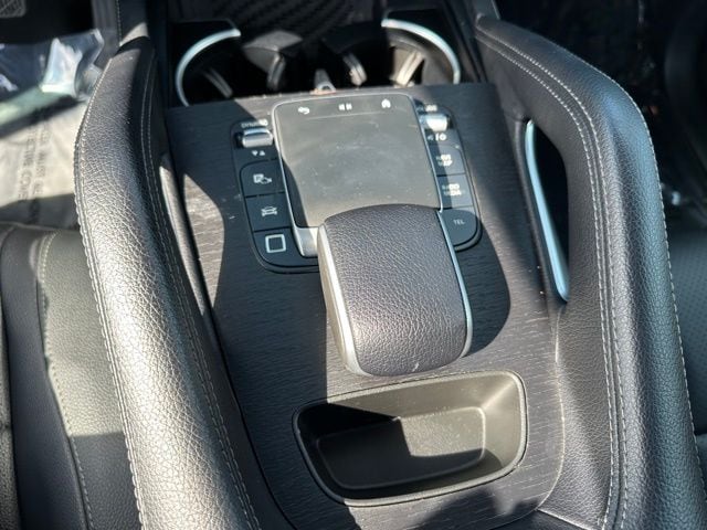 2025 Mercedes-Benz GLE GLE 350 — photo 24 of 33
