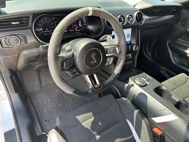 2021 Ford Mustang Shelby GT500 — photo 20 of 49