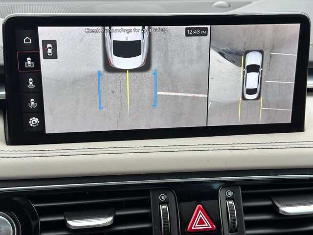 2023 Genesis G70 3.3T — photo 29 of 39