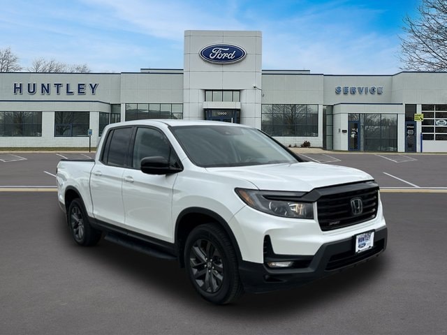 2021 Honda Ridgeline Sport — photo 3 of 27