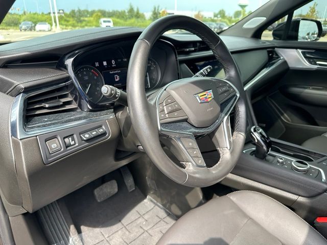 2024 Cadillac XT5 Premium Luxury — photo 24 of 36