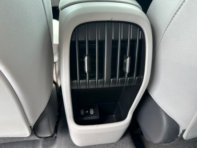 2024 Hyundai Kona SEL — photo 14 of 23