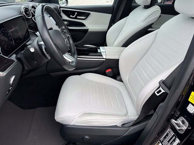 2024 Mercedes-Benz GLC GLC 300 — photo 19 of 31