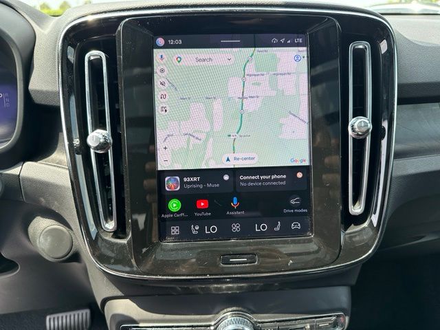 2023 Volvo XC40 Recharge Pure Electric Ultimate — photo 23 of 26