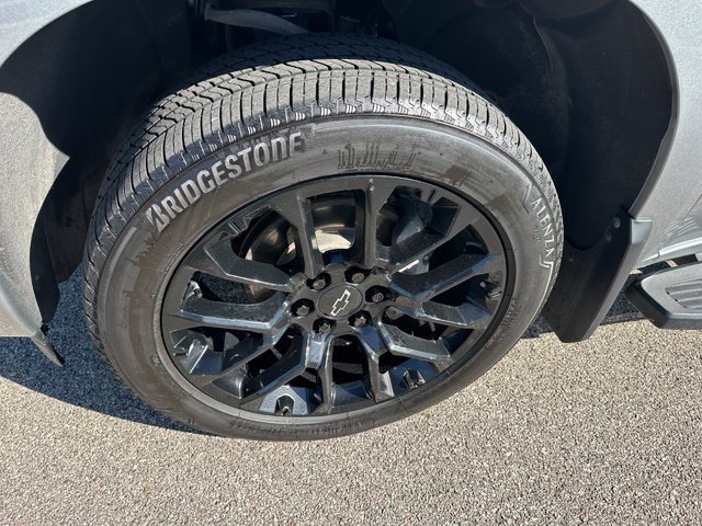 2024 Chevrolet Silverado 1500 RST — photo 10 of 31