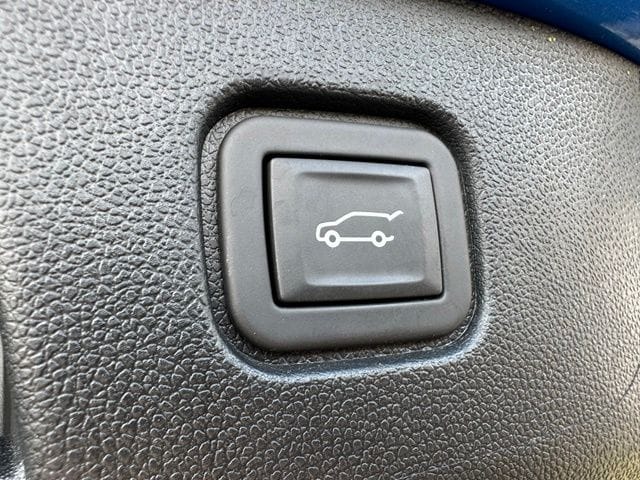 2024 Chevrolet Blazer EV LT — photo 13 of 29