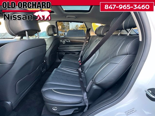 2023 Genesis GV80 2.5T — photo 15 of 23