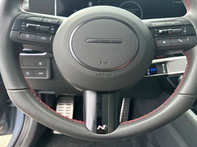 2025 Hyundai Sonata N Line — photo 24 of 33