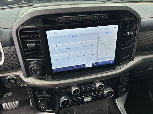 2023 Ford F-150 Raptor — photo 24 of 33