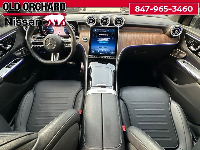 2025 Mercedes-Benz GLC GLC 350e — photo 15 of 23