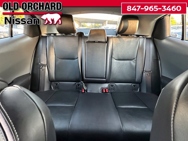 2024 Toyota Prius XLE — photo 13 of 22