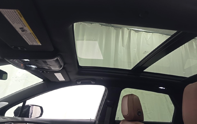 2023 Cadillac XT5 Sport — photo 10 of 10