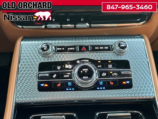 2023 Lincoln Aviator Black Label — photo 21 of 24
