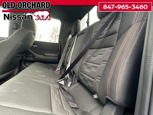 2023 Nissan Frontier PRO-4X — photo 16 of 23